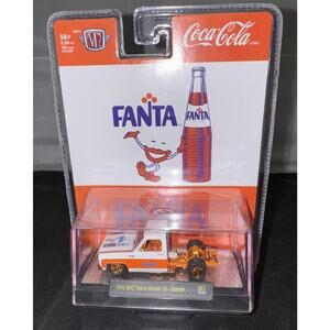 M2 GMC Sierra Grande 15 Custom 1976 FANTA 52500-A27 Chase Coca-Cola 1/64 Diecast